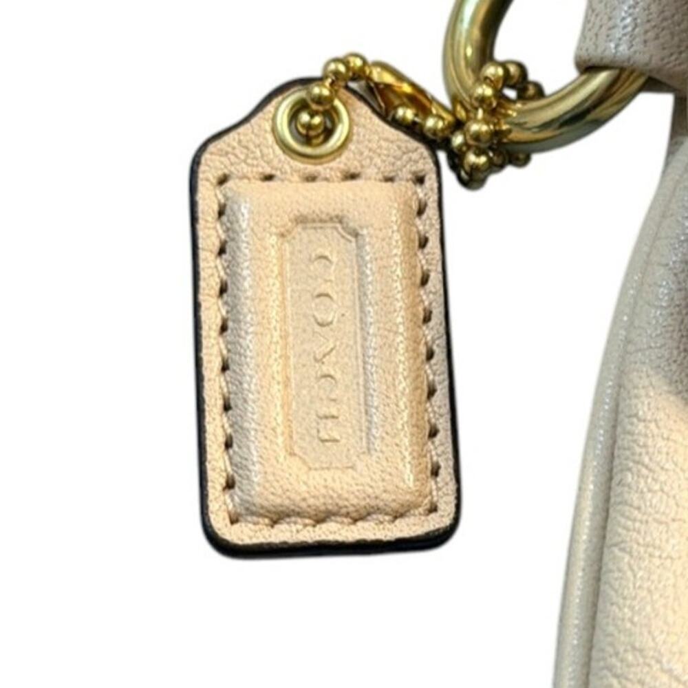 Coach Leather Wristlet Clutch Beige Cream Pleated Small Bag Gold Snap Purse - Picture 7 of 10